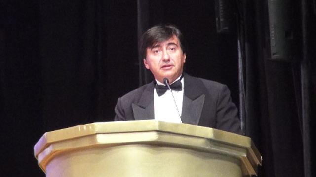 Mestre de Cerimônias em Curitiba. Especialista em Eventos Públicos e Sociais. Excelência Profissional Mestre de Cerimônias em Curitiba. Especialista em Eventos Públicos e Sociais. Excelência Profissional